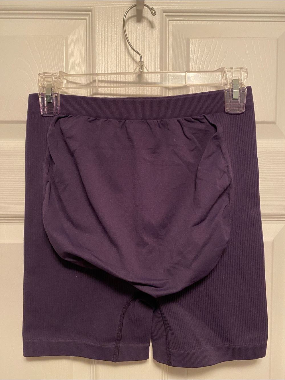 High-Waist Ribbed Maternity Bike Shorts…size L